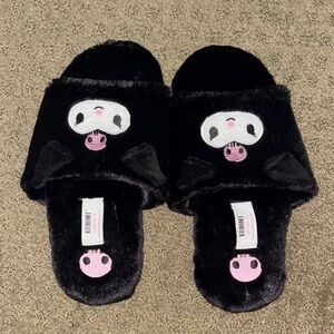 Forever 21 Kuromi Slippers
